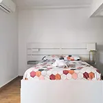 Apartament Near Center With Air Conditioning And Parking - Benakey